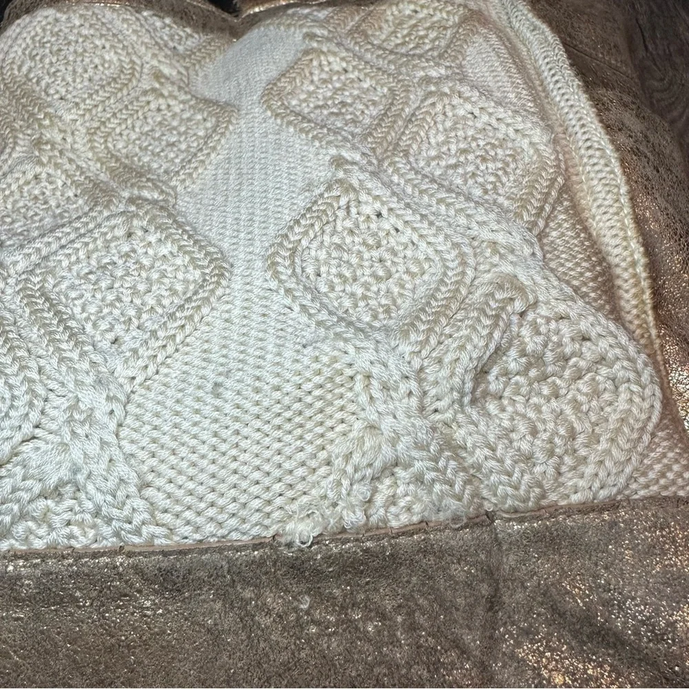 TORY BURCH Tote Bag Cable Knit METALLIC GOLD TRIM Wool Silk Lining Horse READ!